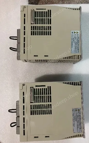 Yaskawa SGDV-1R6A01B